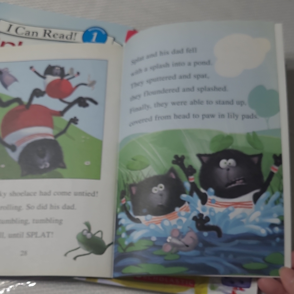 Scholastic Splat the Cat I Can Read Series - Red and Blue Covers, 5 Books - Picture 6 of 8